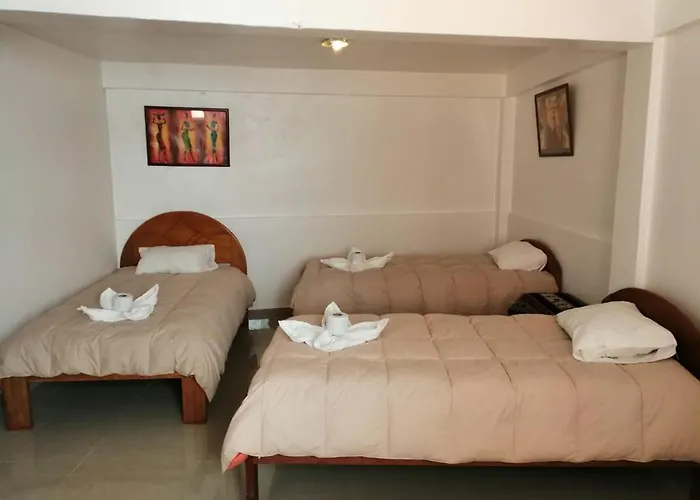 Nustas Hotel 2*