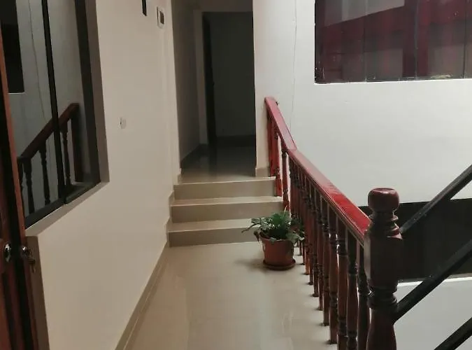 Nustas Hotel 2*