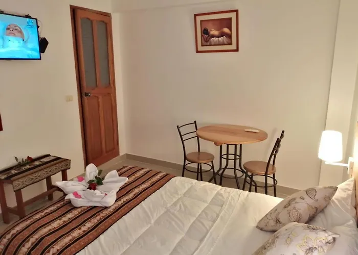 Nustas Hotel 2*